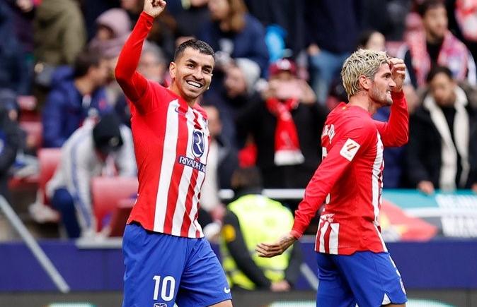 Imagen de Ángel Correa volvió al gol en la victoria de Atlético de Madrid