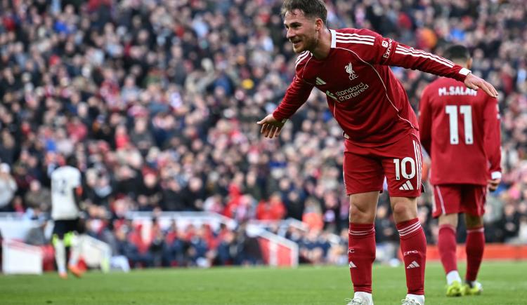 Imagen de Con un golazo de Alexis Mac Allister, el Liverpool goleó al West Ham y acecha la zona Champions