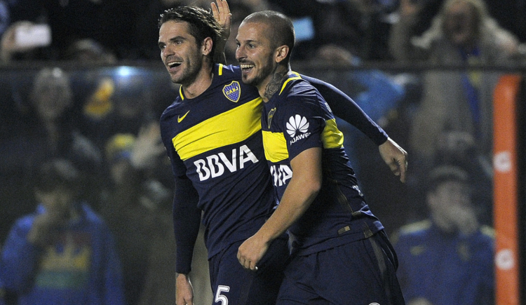 Imagen de El corazón sobre todo: la fuerte banca de Darío Benedetto a Fernando Gago