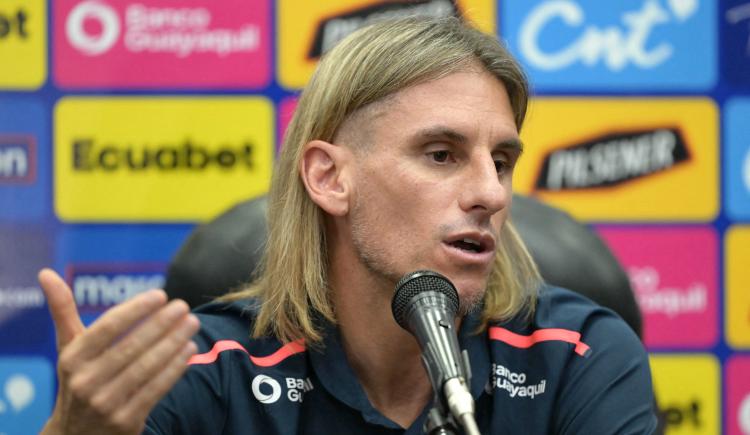 Imagen de Beccacece aclaró sus dichos contra Argentina y blanqueó qué hará en el momento de los himnos