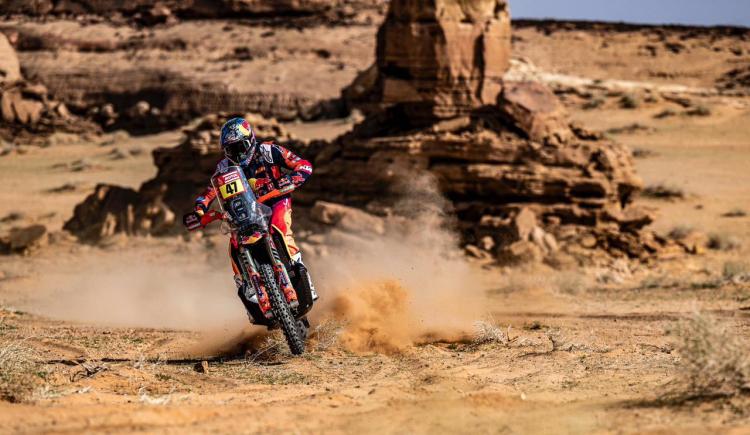 Imagen de Kevin Benavides fue séptimo en la primera etapa del Dakar