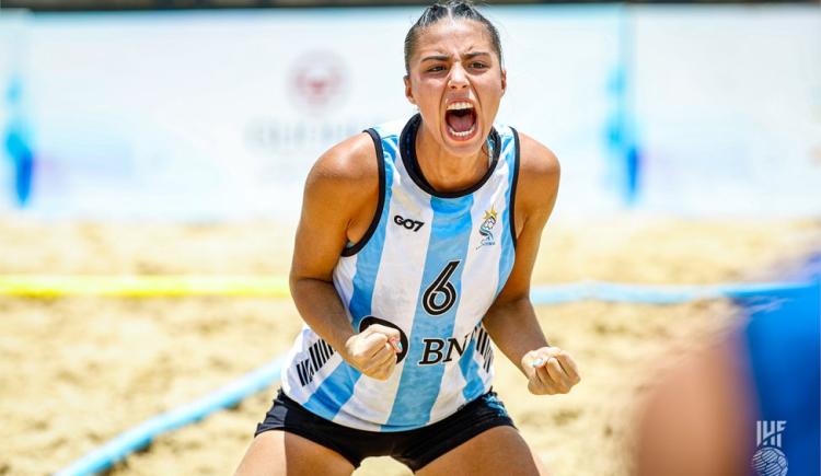 Imagen de Las kamikazes, finalistas del Mundial de Beach handball en china