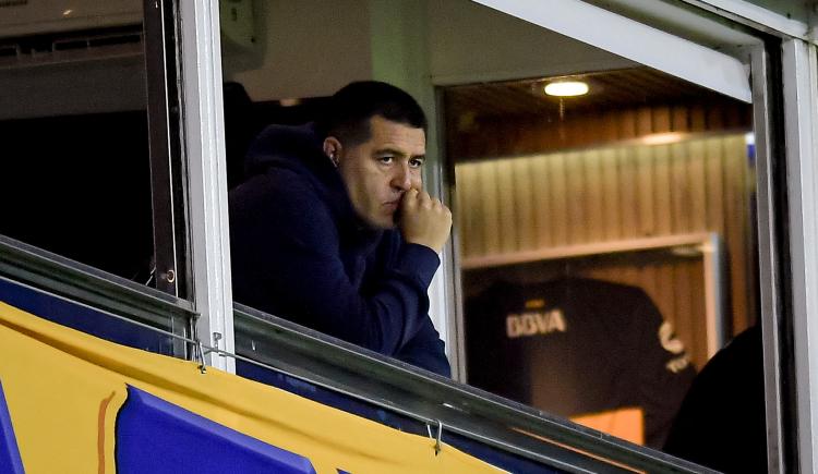 Imagen de Un ex compañero apuntó contra Riquelme: "El técnico de Boca es él"
