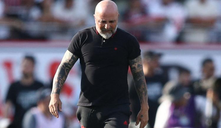 Imagen de Sampaoli y otra frustración: perdió la final de la Copa de Brasil y se fue solo al vestuario