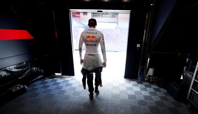 Imagen de Max Verstappen podría irse de Red Bull y ya tuvo conversaciones con otra escudería