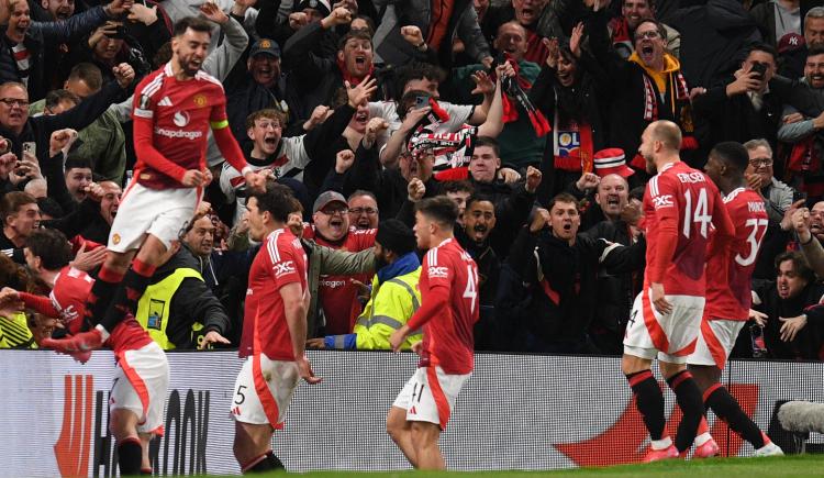 Imagen de En el partido del año, el gol de Tagliafico no le alcanzó a Lyon y Manchester United le arrebató la clasificación