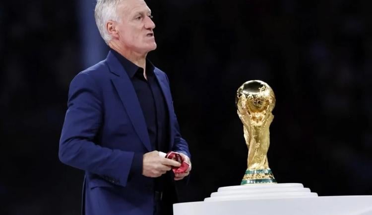 Imagen de Didier Deschamps sacó los trapitos al sol tras la final del mundo