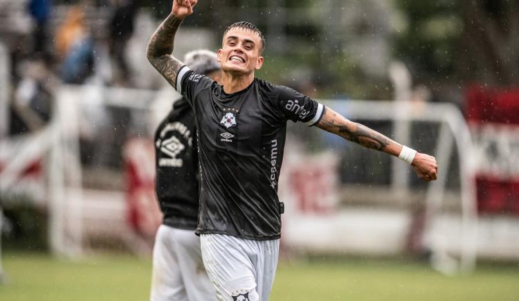 Imagen de Quién es Nicolás Fonseca, el volante que suena en River