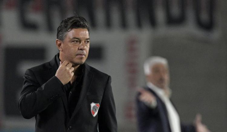 Imagen de River, por partida doble: quiere soplarle un refuerzo al Inter Miami de Messi y negocia con San Lorenzo por Romaña
