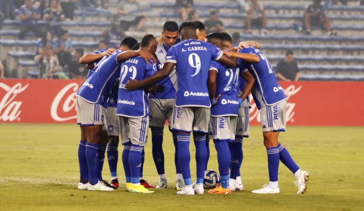 Imagen de Emelec avanzó en la Sudamericana y será rival de Defensa y Justicia
