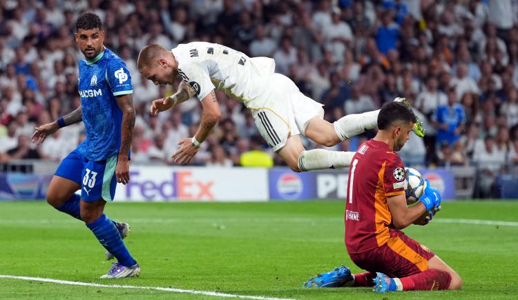 Imagen de Mastantuono no pudo con Rulli pero Mbappé sí: Real Madrid ganó con dos penales