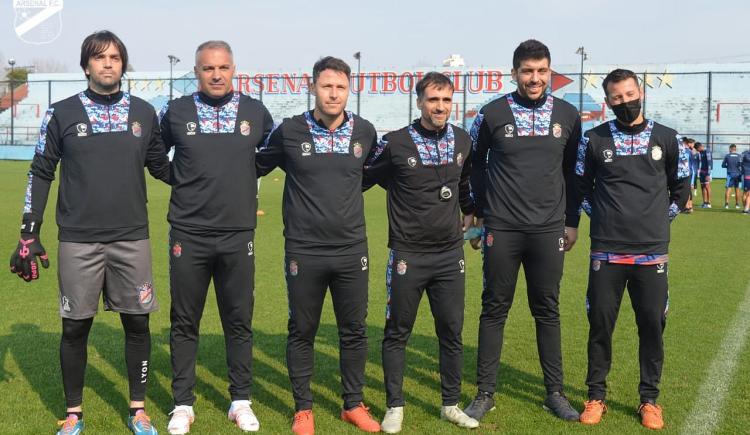 Imagen de ISRAEL DAMONTE ASUMIÓ COMO ENTRENADOR DE ARSENAL