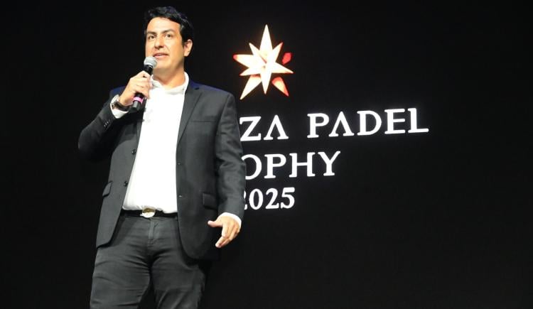 Imagen de La gala del Mendoza Padel Trophy, con la presencia del presidente de la APA