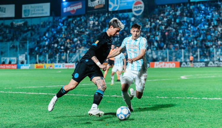 Imagen de Atlético Tucumán y Belgrano no abrieron el marcador en el norte