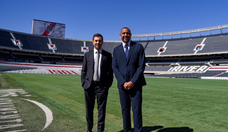 Imagen de David Trezeguet volvió a River después de doce años