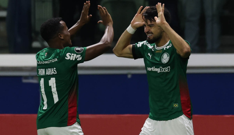 Imagen de Flaco López celebró su convocatoria al Mundial con tres asistencias
