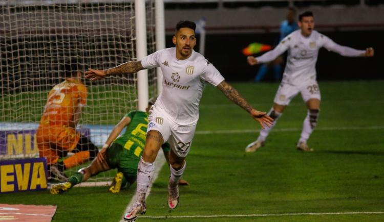 Imagen de MIRÁ LOS GOLES DEL 2-0 DE RACING SOBRE ALDOSIVI