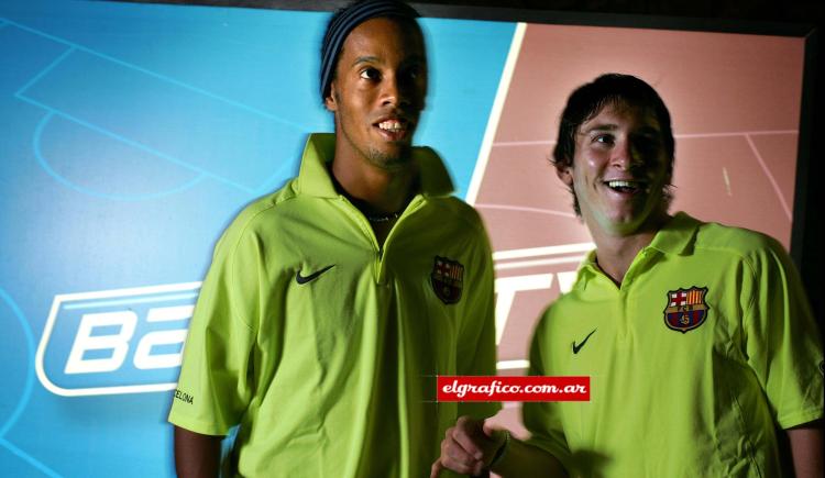 Imagen de Lionel Messi y Ronaldinho, herencia de magia