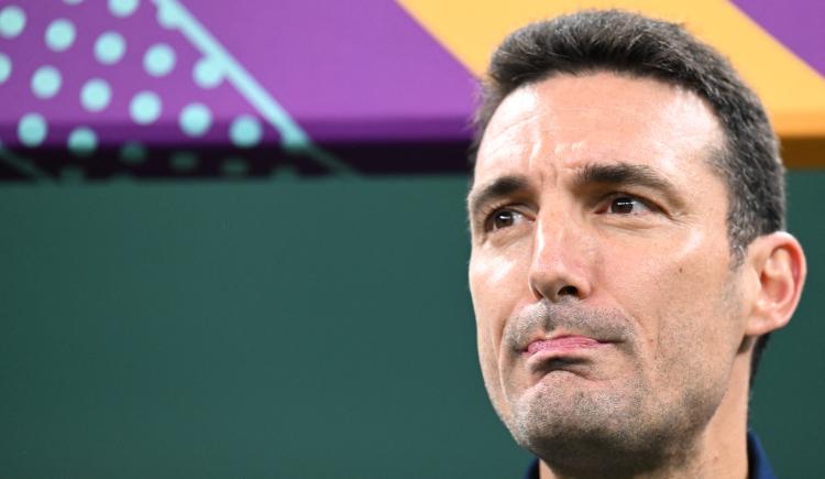 Imagen de Lionel Scaloni, rendido a los pies de Messi: "El 10 decidió el partido"