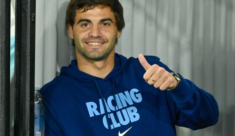 Imagen de Santiago Sosa no jugó ante Tigre, se despidió del Cilindro y se va de Racing