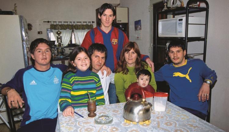 Imagen de Cómo nació el mito: la historia secreta de la primera nota a Lionel Messi en El Gráfico