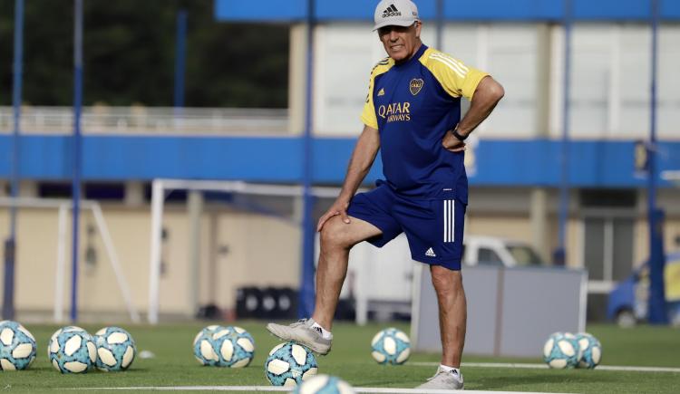 Imagen de RUSSO PIENSA EN TRES TITULARES PARA ENFRENTAR A RIVER