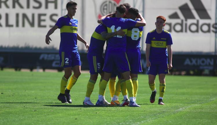 Imagen de SUPERCLÁSICO DE RESERVA: BOCA LE GANÓ 3 A 0 A RIVER