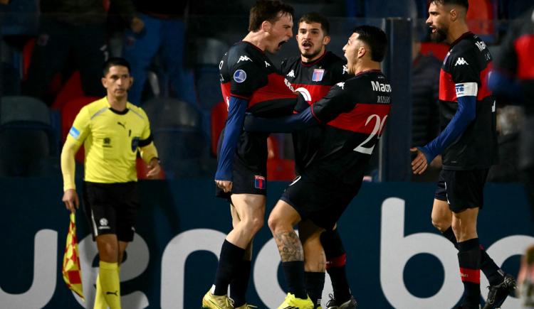 Imagen de Tigre aprovechó el empate en Colombia y con su triunfo en casa pasó a los playoffs de la Sudamericana