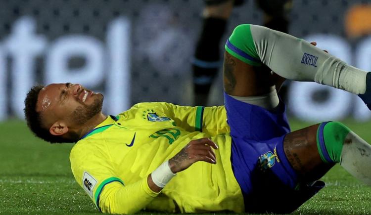 Imagen de Se confirmó la gravísima lesión de Neymar
