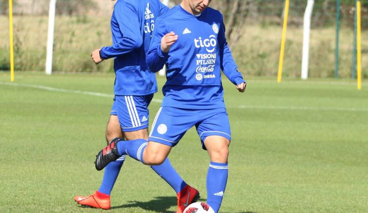 Imagen de MERCADO DE PASES: LANÚS PRESENTÓ A JORGE MOREL