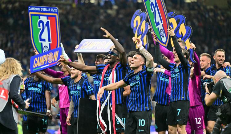Imagen de En la vuelta de Lautaro Martínez, Inter se consagró campeón de Italia