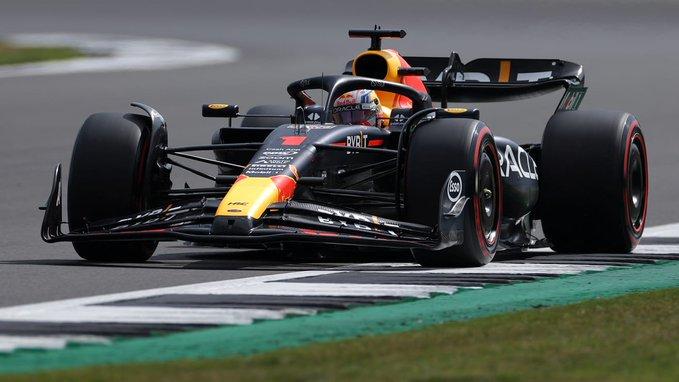 Imagen de Verstappen se quedó con la pole en Silverstone