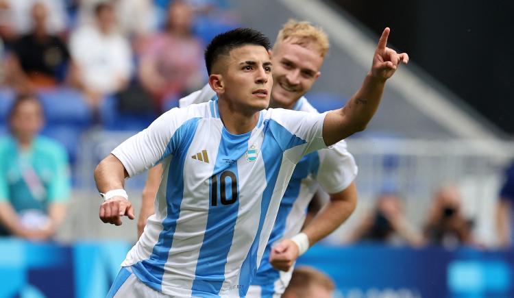 Imagen de Argentina derrotó 2-0 a Ucrania, avanzó a cuartos y se cruzará con Francia