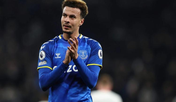 Imagen de La madre biológica de Dele Alli desmintió las revelaciones de su hijo