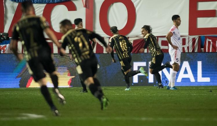 Imagen de PEÑAROL PEGÓ PRIMERO EN EL CLÁSICO