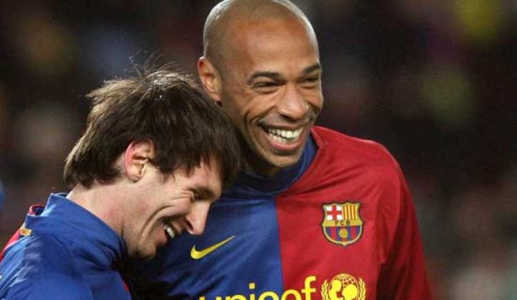 Imagen de Henry y la reacción tras los silbidos a Messi “tiene que volver a Barcelona por el amor al fútbol”