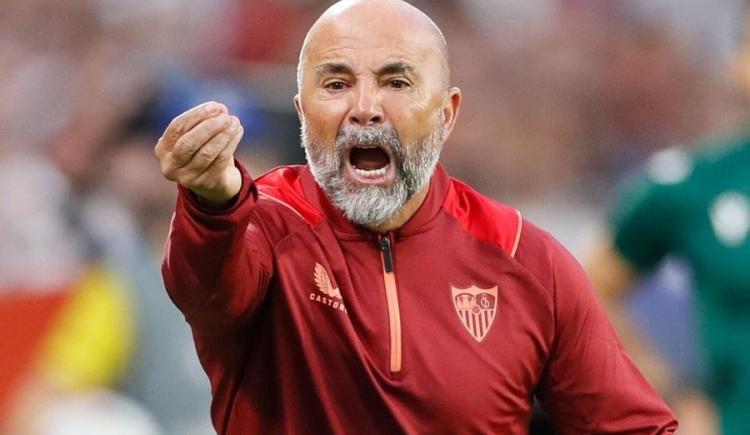 Imagen de Más detractores: otro jugador destrozó a Sampaoli