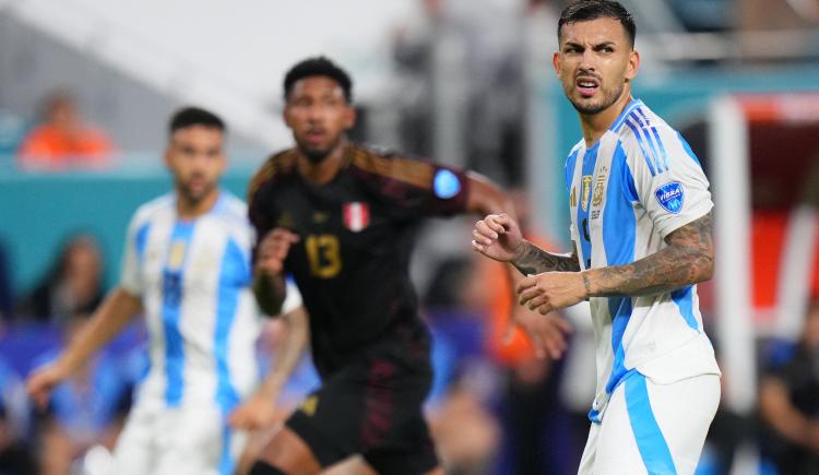 Imagen de El segundo costó un Perú: el gol anulado  y el penal errado por Argentina