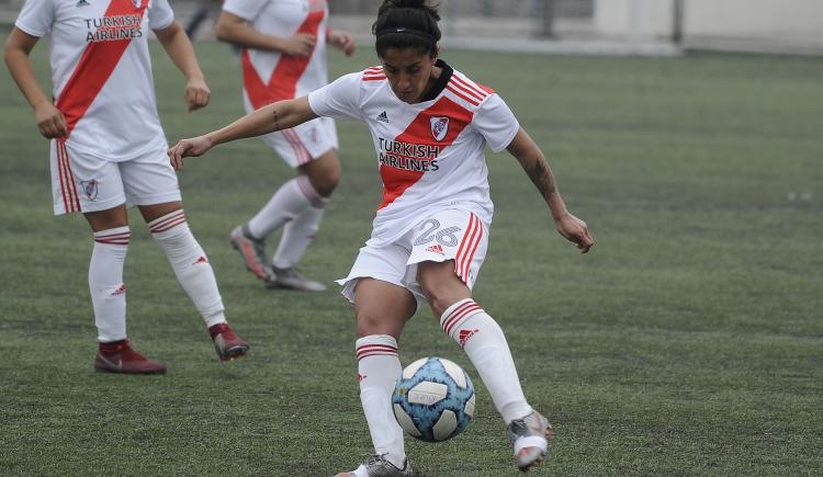 Imagen de HURACÁN Y RIVER ABREN LA SEGUNDA FECHA DEL FÚTBOL FEMENINO