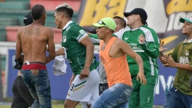 Imagen de Teo Gutierrez fue agredido por hinchas del Deportivo Cali