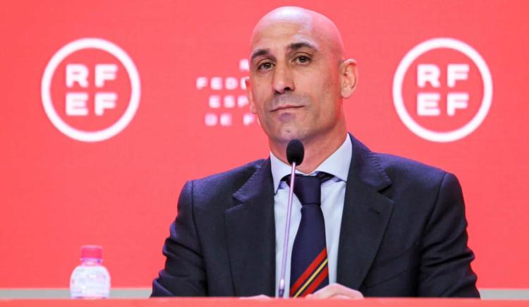 Imagen de La FIFA suspendió a Luis Rubiales