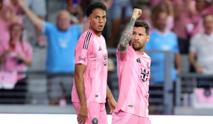 Imagen de Debut agridulce: Messi anotó en el estreno del estadio de Inter Miami, que no pudo ganar
