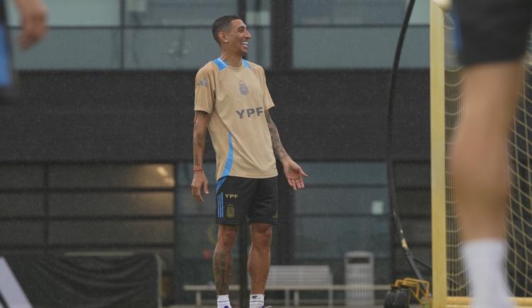Imagen de El récord de Messi que superó Di María en la Selección Argentina