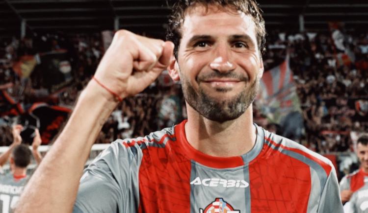 Imagen de Se llenó la boca de gol: Mudo Vázquez alimentó el gran comienzo de Cremonese