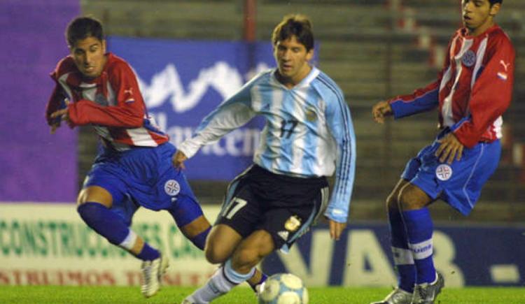 Imagen de El debut de Lionel Messi en la Selección Argentina: la trama oculta de una historia con final feliz