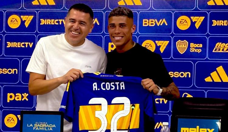 Imagen de Ayrton Costa, otro refuerzo de Boca que tuvo su presentación oficial