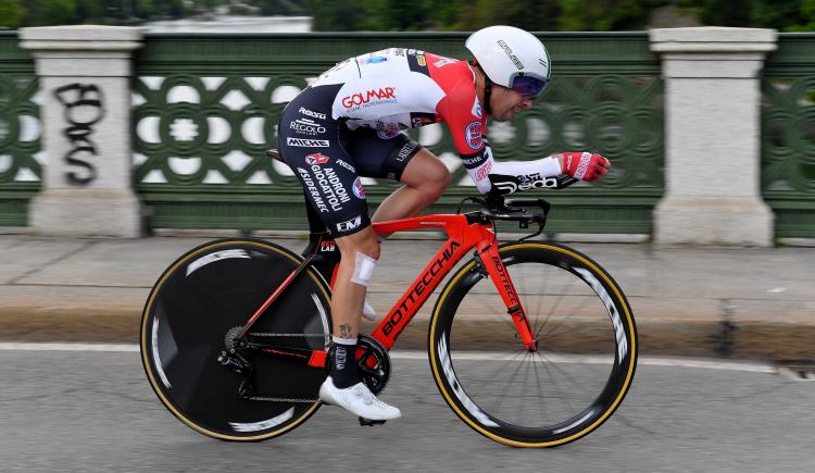 Imagen de GIRO DE ITALIA: MAXIMILIANO RICHEZE FINALIZÓ EN EL PUESTO 64 LA PRIMERA ETAPA