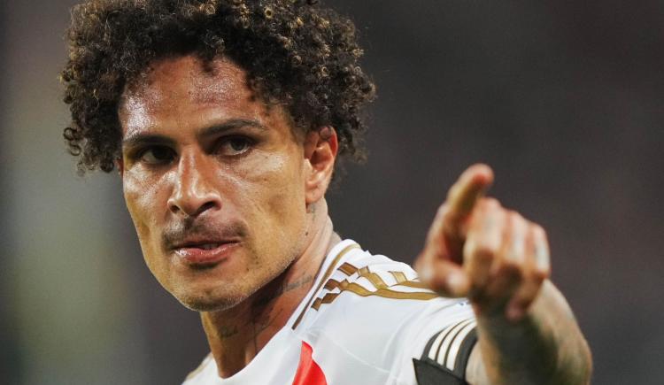 Imagen de Perú le ganó 3-1 a Bolivia y dejó última a Chile