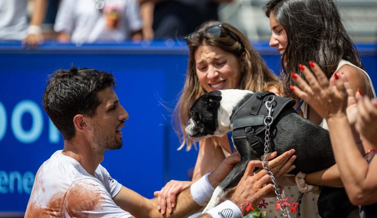 Imagen de La increíble celebración de Pedro Cachín ¡con su perro!