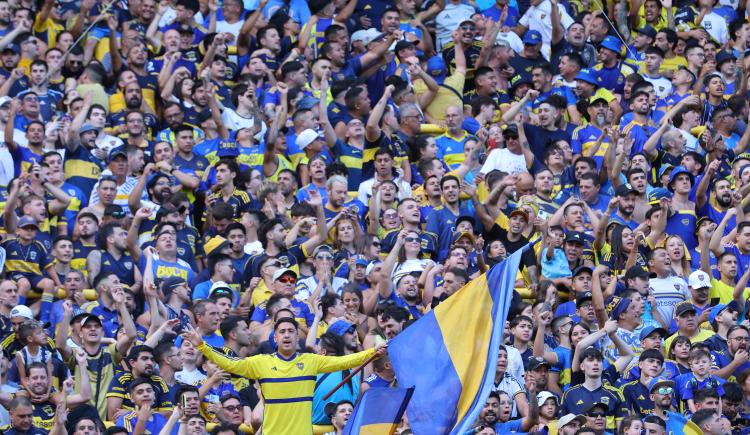 Imagen de Bombazo: estuvo un año colgado en Boca y se retiró